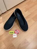 Merk: Skechers instappers maat 37 kleur blauw, Kleding | Dames, Schoenen, Skechers, Blauw, Instappers, Nieuw