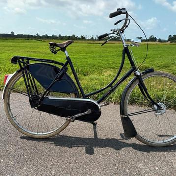 Gazelle omafiets tour populair 3V 57 cm IZGST bj 2011 beschikbaar voor biedingen