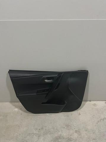 STOELEN EN INTERIEURBEKLEDING TOYOTA AURIS TOURING SPORTS beschikbaar voor biedingen