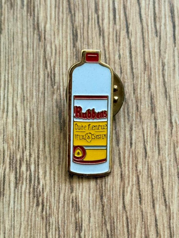 Rubbens Vintage Pin, Verzamelen, Speldjes, Pins en Buttons, Gebruikt, Speldje of Pin, Merk, Ophalen of Verzenden