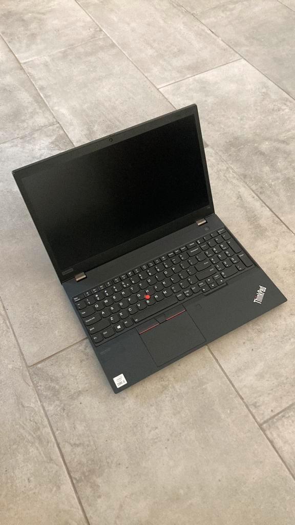 Lenovo Thinkpad T15, Computers en Software, Windows Laptops, Zo goed als nieuw, 15 inch, SSD, Minder dan 2 Ghz, 16 GB, Qwerty