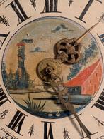 Antieke Friese klok kort staat dikkop 105 cm hoog €250., Antiek en Kunst, Ophalen