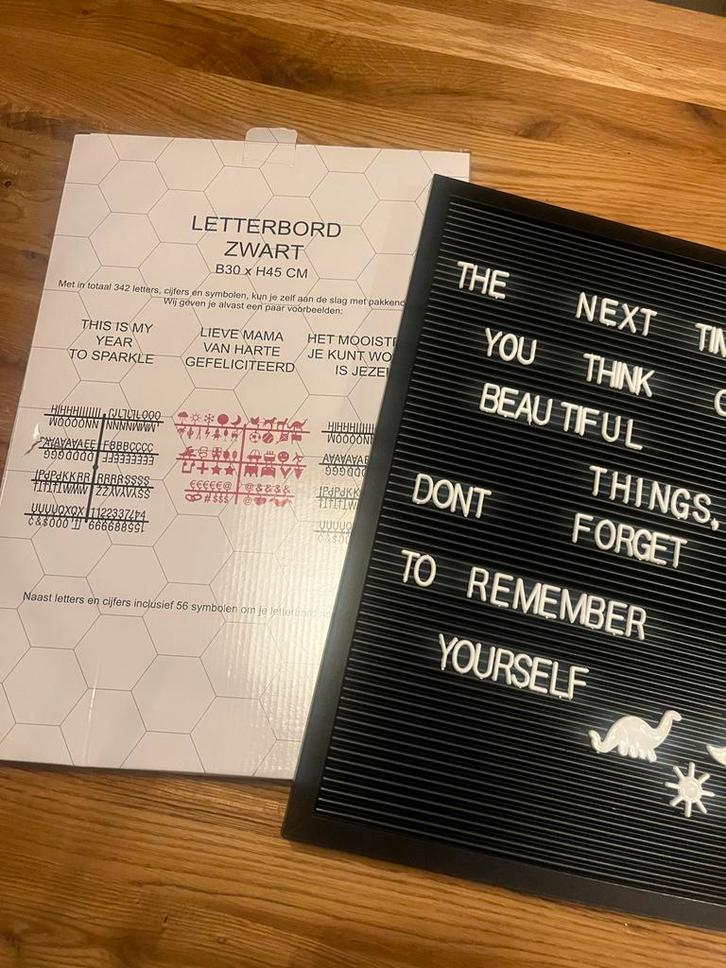 Letterbord Zwart - Nieuw in Verpakking, Hobby en Vrije tijd, Feestartikelen, Zo goed als nieuw, Feestartikel, Verjaardag, Ophalen of Verzenden