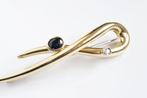 14 Karaat Gouden Krul Broche Met Diamant en Saffier, Ophalen of Verzenden, Zo goed als nieuw, Met edelsteen, Goud