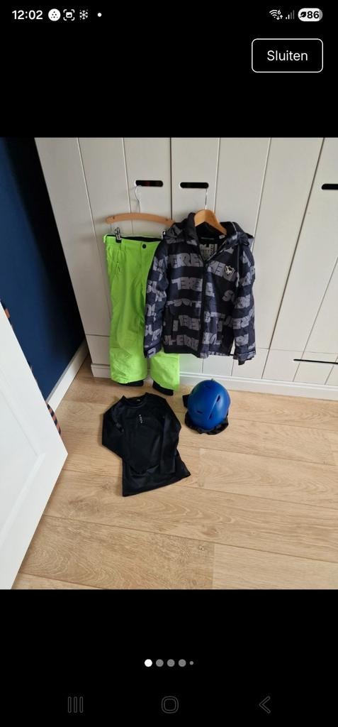 Wintersport tenue. Ski jas, ski broek., Broek, Gebruikt, Jongen of Meisje, Ophalen of Verzenden