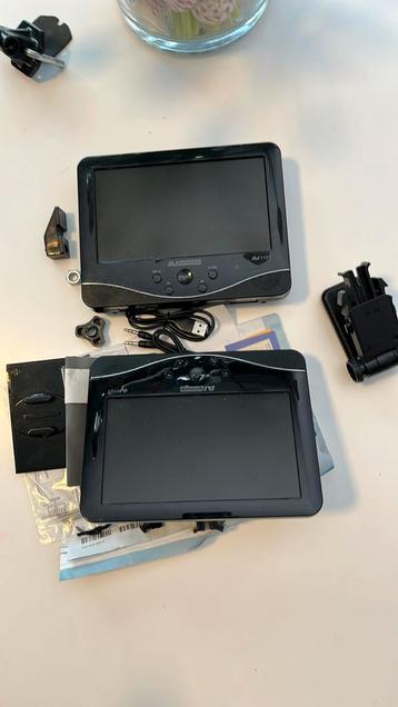 DVD speler twee schermen beschikbaar voor biedingen