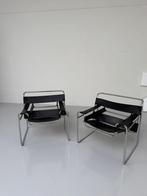 NOG MAAR 1 OVER!! Marcel Breuer Wassily Chair, Huis en Inrichting, Stoelen, Ophalen, Twee, Zwart, Leer