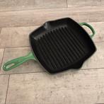 Le Creuset Grillit - 26cm - Bamboo green, Ophalen of Verzenden, Gebruikt, Gietijzer, Overige typen