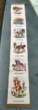 Vintage schellekoord geborduurd loper merklap paarden (SK5), Ophalen of Verzenden, Gebruikt, Handborduren