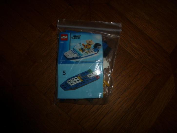 NIEUW Lego 30017 POLITIEBOOT, Kinderen en Baby's, Speelgoed | Duplo en Lego, Nieuw, Lego, Complete set, Ophalen of Verzenden