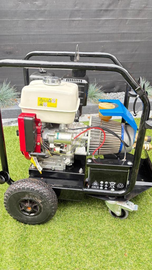 Nilfisk MC 7P-220/1120 PE PLUS, Tuin en Terras, Hogedrukreinigers, Zo goed als nieuw, Benzine, Met regelbare waterdruk, Met autostop en -start