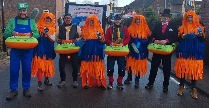 Loopgroep Carnaval Carwash, Kleding | Dames, Carnavalskleding en Feestkleding, Zo goed als nieuw, Kleding, Carnaval, Maat 46/48 (XL) of groter