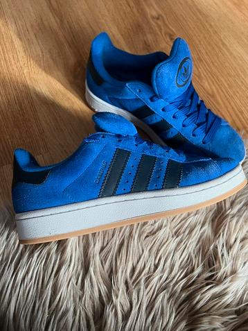 Adidas campus schoenen/sneakers beschikbaar voor biedingen