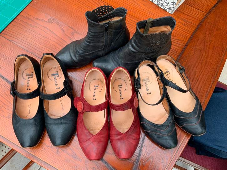 Think! Schoenen, maat 38,5 en 39, rood, zwart en gr. laarsje, Kleding | Dames, Schoenen, Gedragen, Schoenen met lage hakken, Overige kleuren