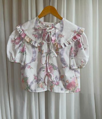  Vintage inspired blouse beschikbaar voor biedingen