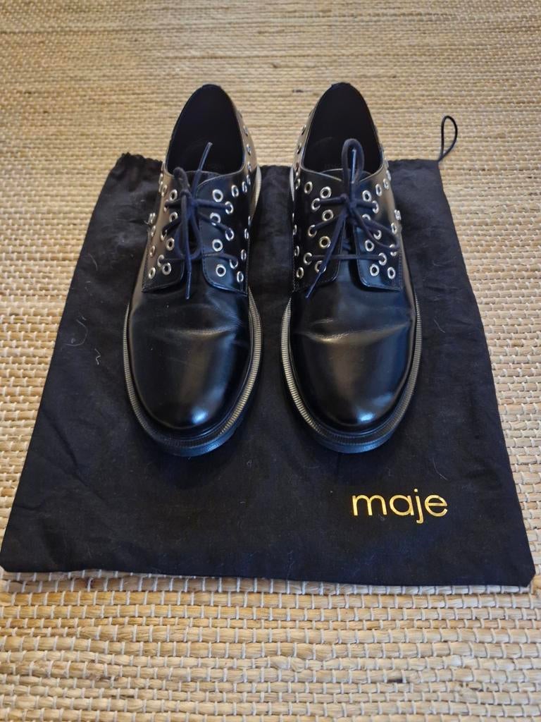Maje zwarte leren veterschoen, Kleding | Dames, Ophalen of Verzenden, Zo goed als nieuw, Zwart