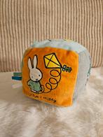 Nijntje Miffy zacht speelkubus, Ophalen of Verzenden, Zo goed als nieuw, Speelkleed, Met geluid