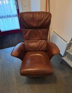 Bruine relax draaistoel, Huis en Inrichting, Fauteuils, Ophalen