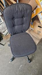 Ikea bureaustoel met lichte schade, Huis en Inrichting, Bureaustoelen, Ophalen, Gebruikt, Zwart, Bureaustoel