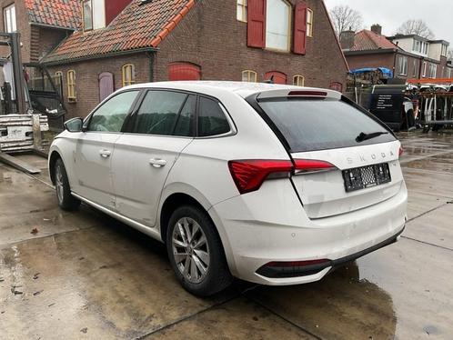 Bumper Achter Skoda Scala (2019-02/..) 657807421C, Auto-onderdelen, Carrosserie en Plaatwerk, Skoda, Gebruikt