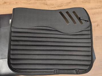Zwart Sjabrak met antislip Full dressuur beschikbaar voor biedingen