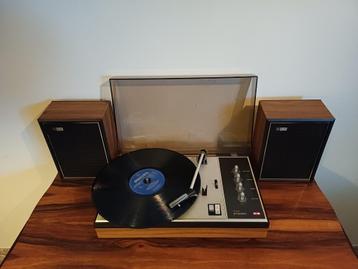 Vintage PHILIPS 705 stereo platenspeler compleet met boxen beschikbaar voor biedingen