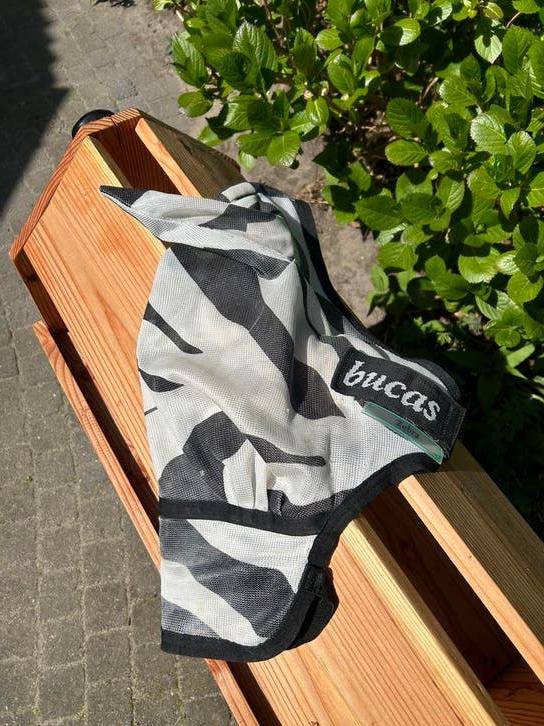Bucas vliegenkap zebra cob vliegenmasker buzz off, Ophalen of Verzenden, Zo goed als nieuw, Overige soorten