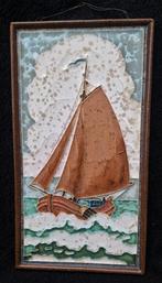 Grote cloisonné tegel TJALK links zeilend, Porceleyne Fles, Ophalen of Verzenden