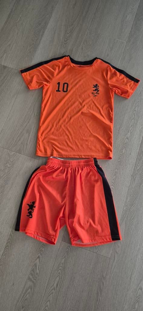 Voetbal pakje oranje, Ophalen of Verzenden, Jongen of Meisje