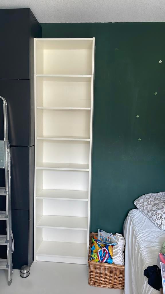 2x IKEA BILLY boekenkast wit + opzetstukken – extra hoog, Ophalen, Zo goed als nieuw