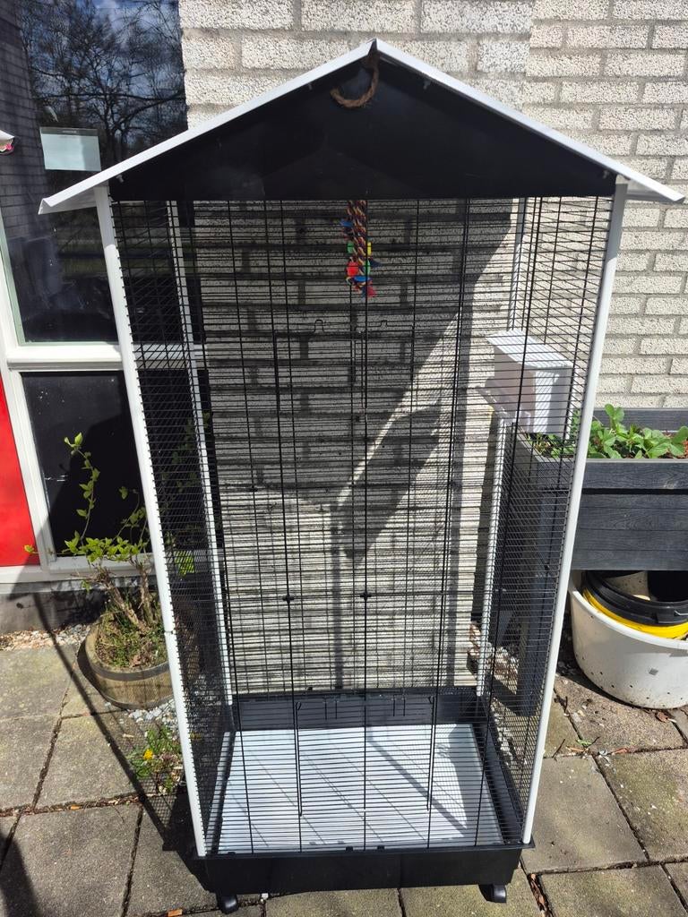 Ferplast vogelkooi / voilliere, Dieren en Toebehoren, Vogels | Hokken en Kooien, Ophalen, Gebruikt, Metaal, Vogelkooi