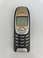 Nokia 6310i zwart-goud in leren etui zonder oplader, Gebruikt, Overige kleuren, Geen camera, Ophalen of Verzenden