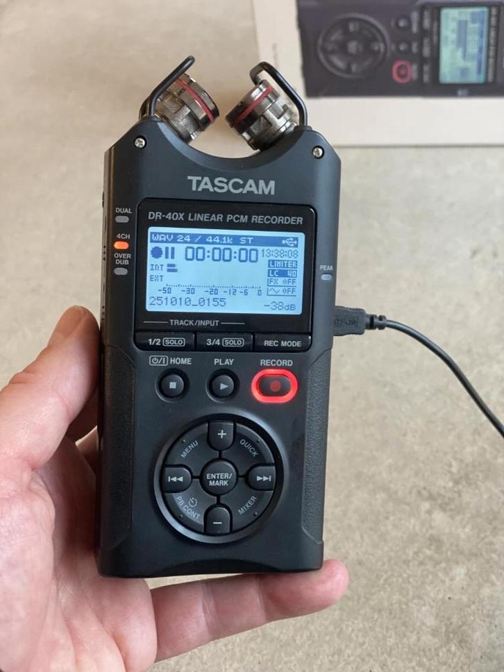 Tascam DR-40X audiorecorder met 64GB kaart, Audio, Tv en Foto, Professionele Audio-, Tv- en Video-apparatuur, Zo goed als nieuw