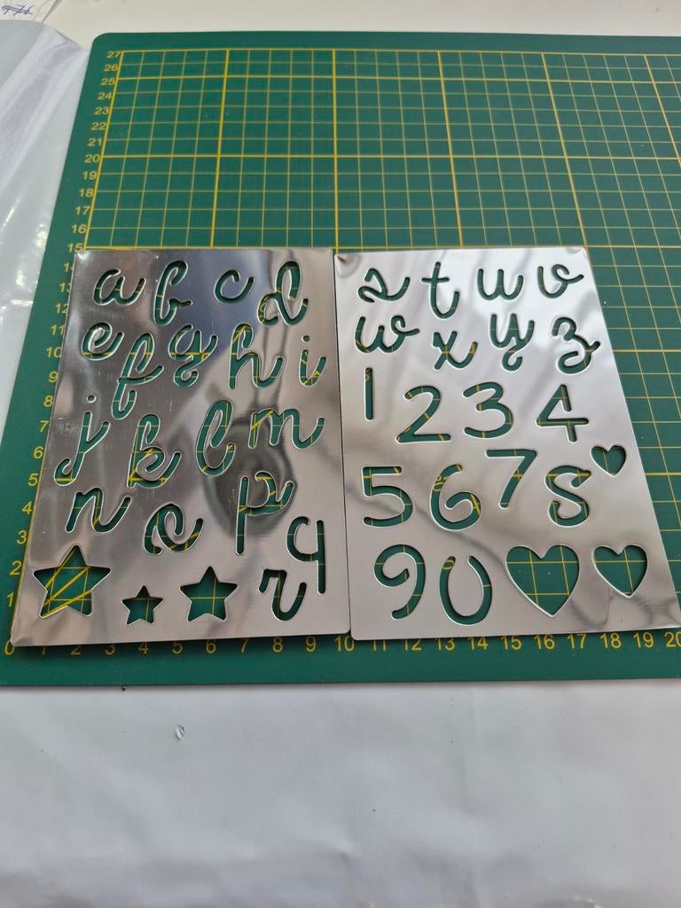 Alfabet en cijfer stencil set   nr 145, Ophalen