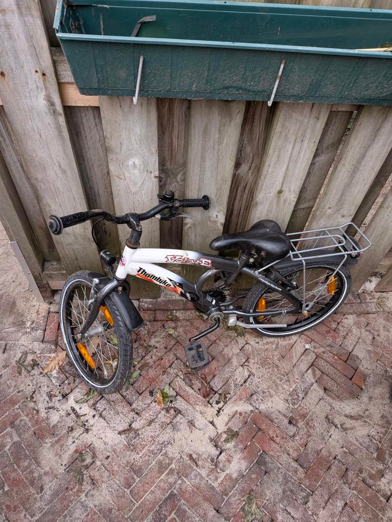 Stoere kinderfiets 18 inch - Ideaal voor avonturiers!, Fietsen en Brommers, Fietsen | Kinderfietsjes, Ophalen, Gebruikt, 16 tot 20 inch