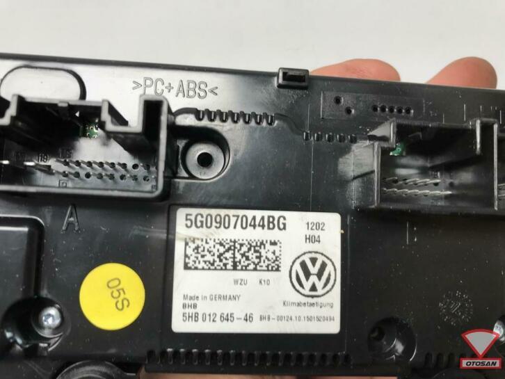 vw golf 7 climatronic stoelverwarming 5g0907044bg, Gebruikt, Volkswagen, Volkswagen AG, Berliner Ring 2
38440  Wolfsburg, DE