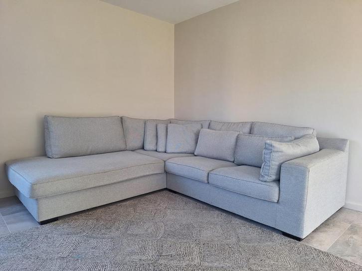 Hoekbank & longchair, Huis en Inrichting, Banken | Complete zithoeken, Zo goed als nieuw, Ophalen