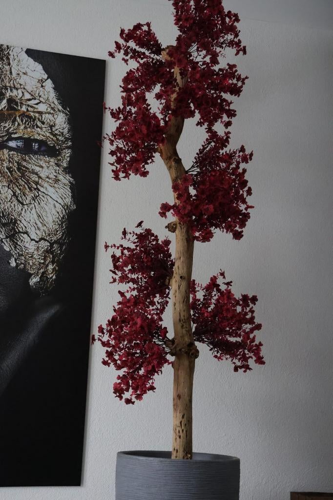 Mooie oude stam vol mooie kunstbloemen, Ophalen, Nieuw