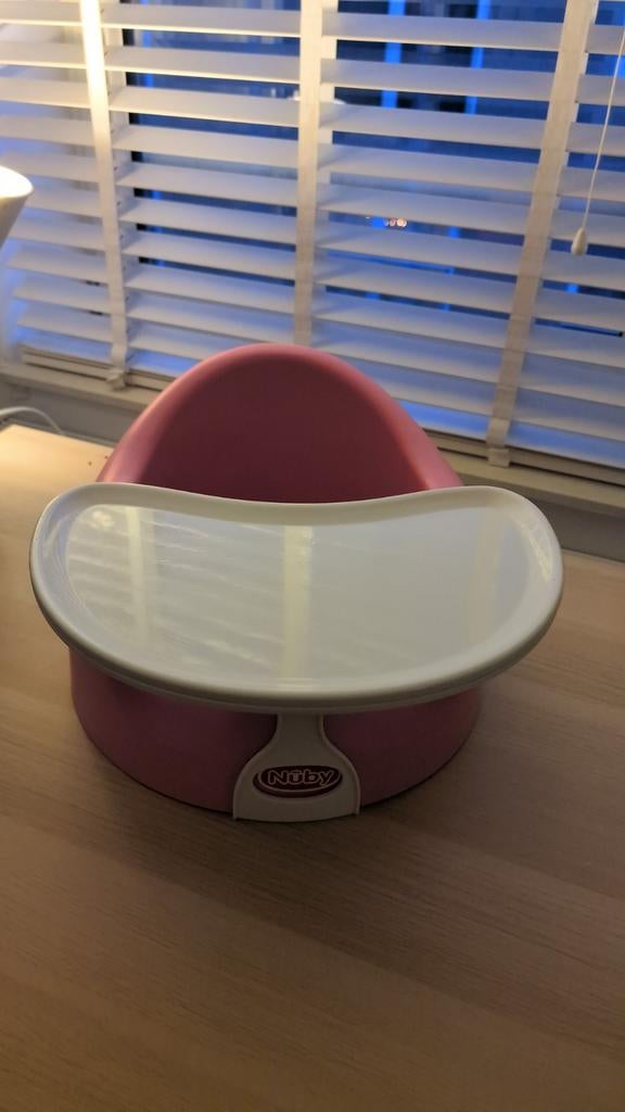 Nuby My Baby Seat Stoelverhoger Roze voor Baby, Ophalen of Verzenden, Zo goed als nieuw, Overige typen, Gordel(s)