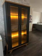 Vitrinekast Henders & Hazel antraciet met hout, Ophalen, 100 tot 150 cm, Zo goed als nieuw, 150 tot 200 cm