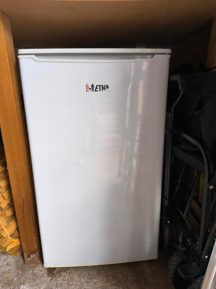 Etna vriezer tafelmodel 50x50x85 lbh, Witgoed en Apparatuur, Vriezers en Diepvrieskisten, 160 cm of meer, Minder dan 60 cm, Ophalen