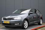 Skoda Rapid Spaceback 1.0 TSI Greentech Clever (bj 2019), Auto's, Stof, Gebruikt, 580 kg, 49 €/maand