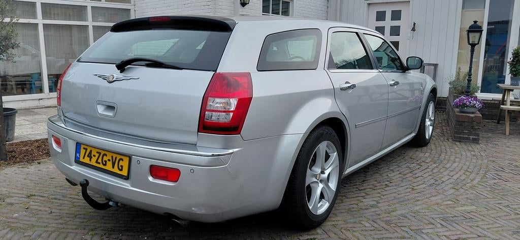 Chrysler 300C Touring 3.0 V6 CRD AutomaatNL Auto, keurige en, Auto's, Chrysler, Automaat, Navigatiesysteem, Gebruikt, Met garantie (alle)
