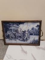 Mooi dienblad met tegels, Ophalen