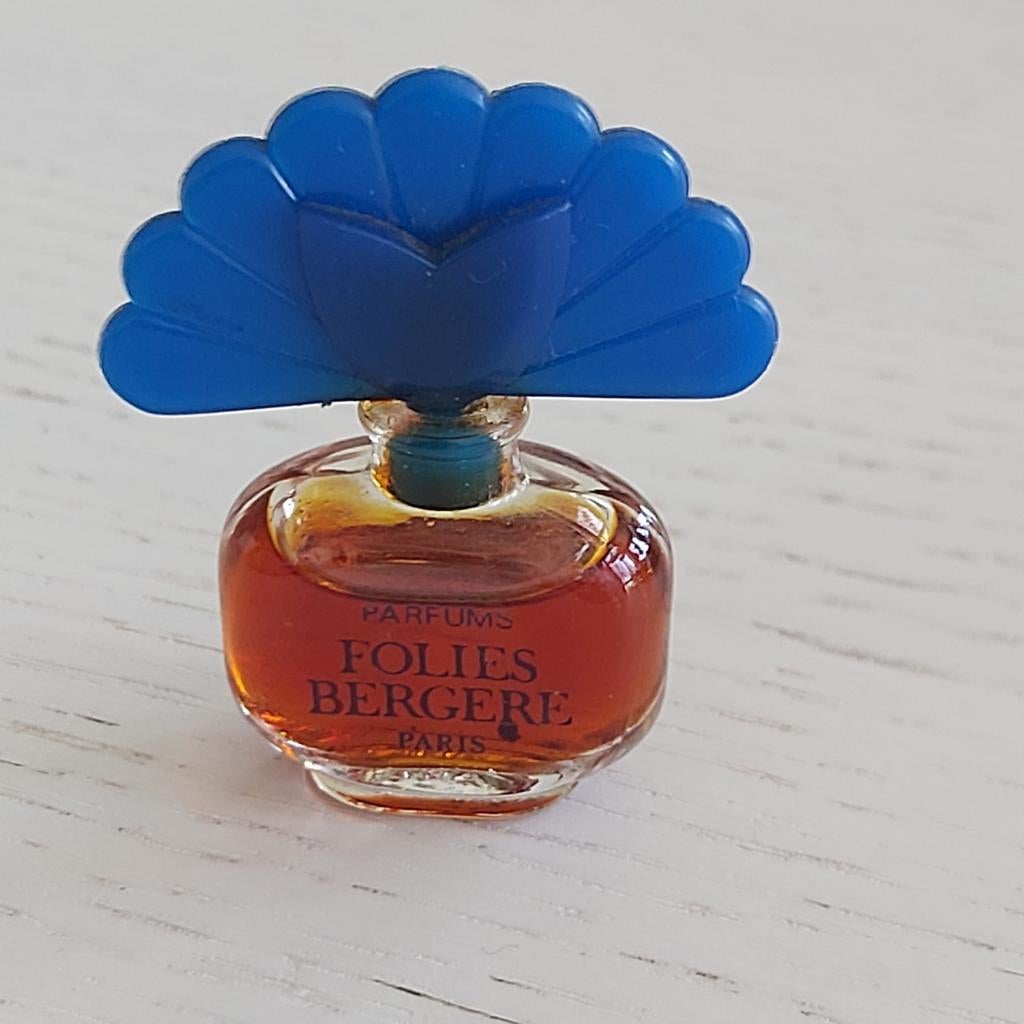Parfum Folies Bergere, Ophalen of Verzenden, Zo goed als nieuw, Miniatuur, Gevuld