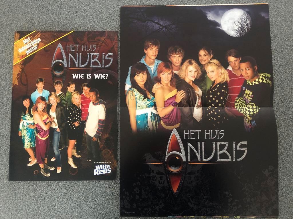Het Huis Anubis dubbelzijdige poster - Wie is Wie?, Ophalen of Verzenden, A1 t/m A3, Film en Tv, Rechthoekig Staand