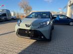 Toyota Aygo X 1.0 VVT-i S-CVT Pulse Automaat 5 JAAR GARANTIE, 12 maanden, Stof, Gebruikt, Zwart
