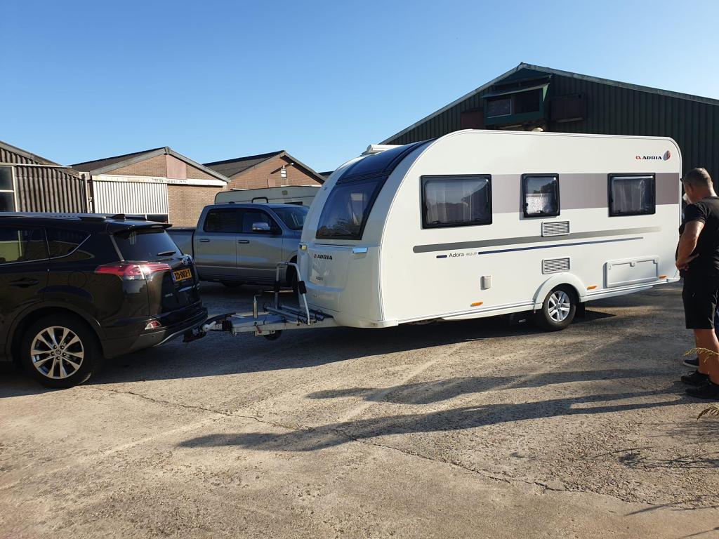 Adria Adora 462 UP (1037337), Particulier, Adria, Kachel, 5 tot 6 meter