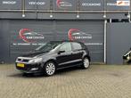Volkswagen Polo 1.2 TSI Comfortline BlueMotion PANO|AIRCO|CR, Auto's, Voorwielaandrijving, Euro 5, Alcantara, Zwart