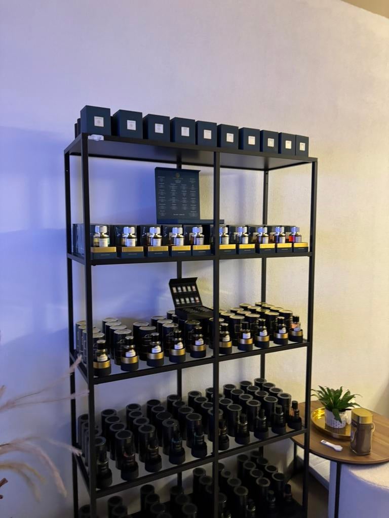 Collection Prestige Parfums – Testen Mogelijk., Ophalen, Minder dan 5 flessen, Minder dan 50 cm, Glas
